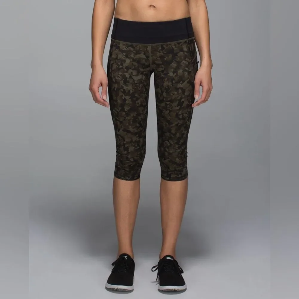 Lululemon Run Top Speed Crop Full-On Luxtreme Mystic Jungle Fatigue camo 4